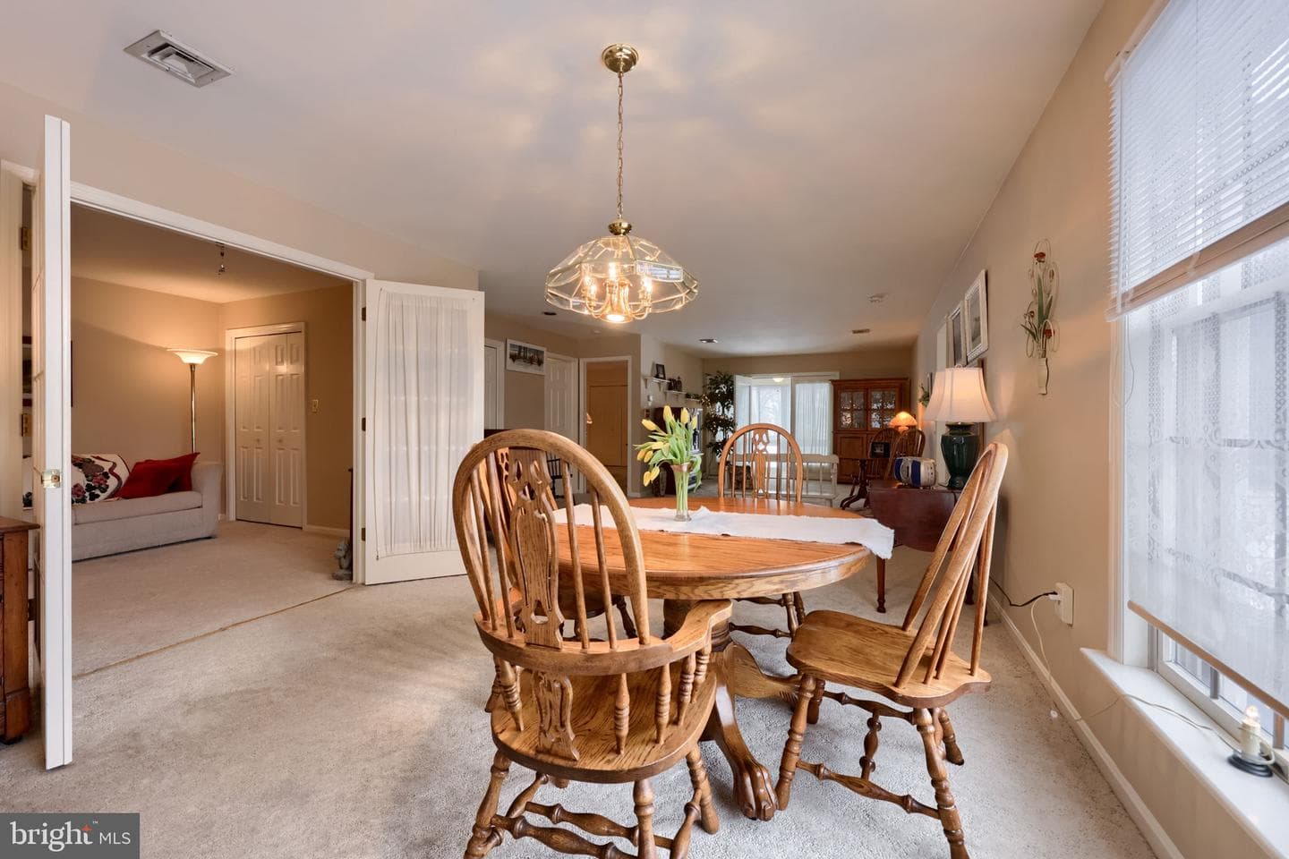 3 Amberley Way photo 10