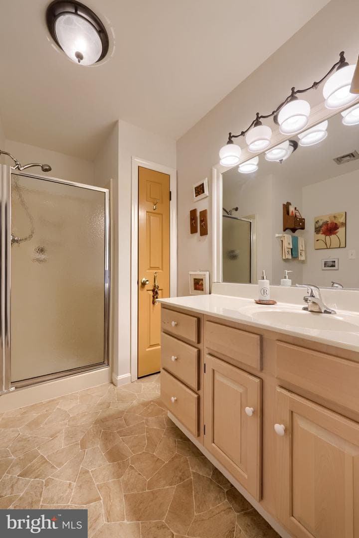 3 Amberley Way photo 18