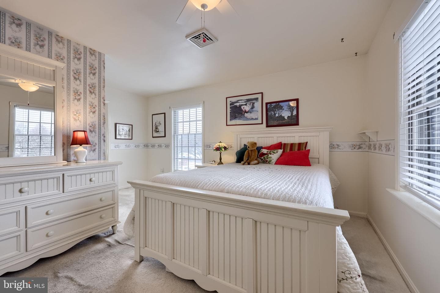 3 Amberley Way photo 19