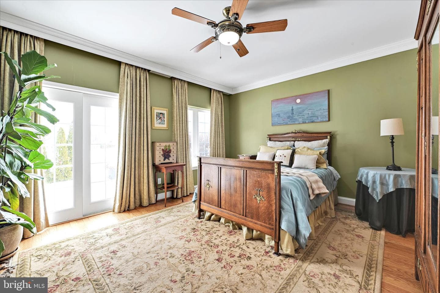 728 Woodfield Drive photo 22