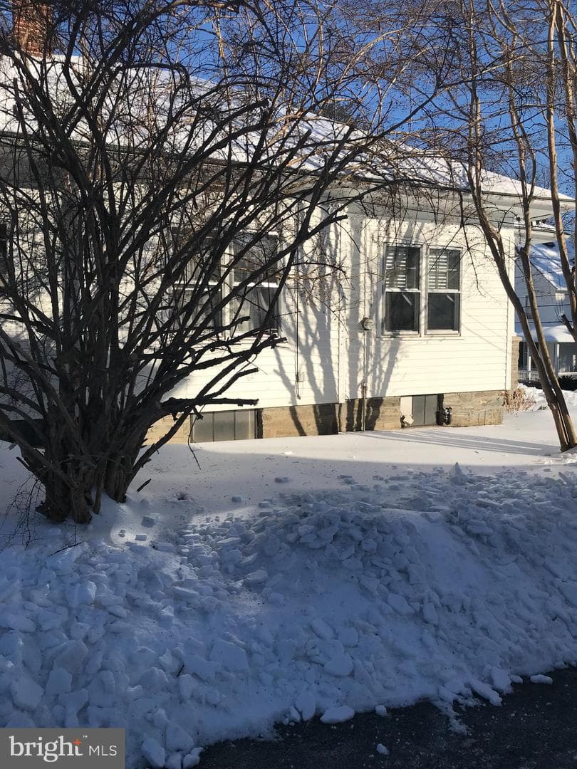 39 N Prince St photo 9