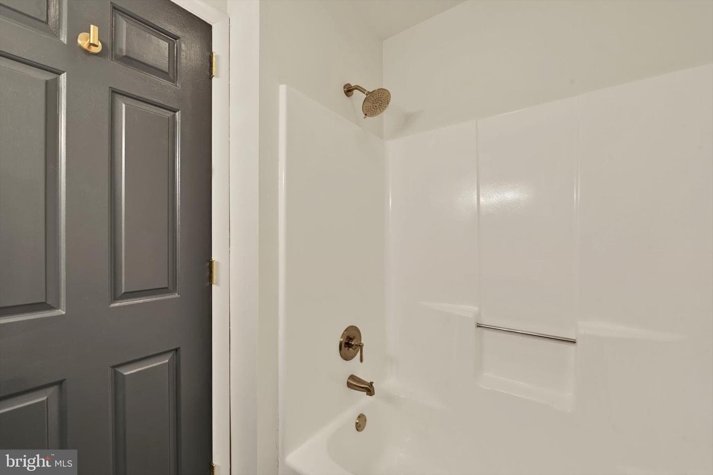 316 Windgate Court photo 22