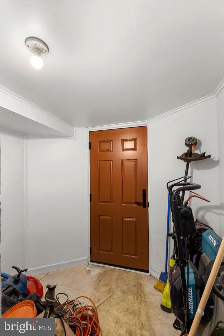 106 Lincoln Avenue photo 16