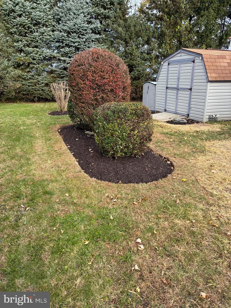 142 Tulip Circle photo 39