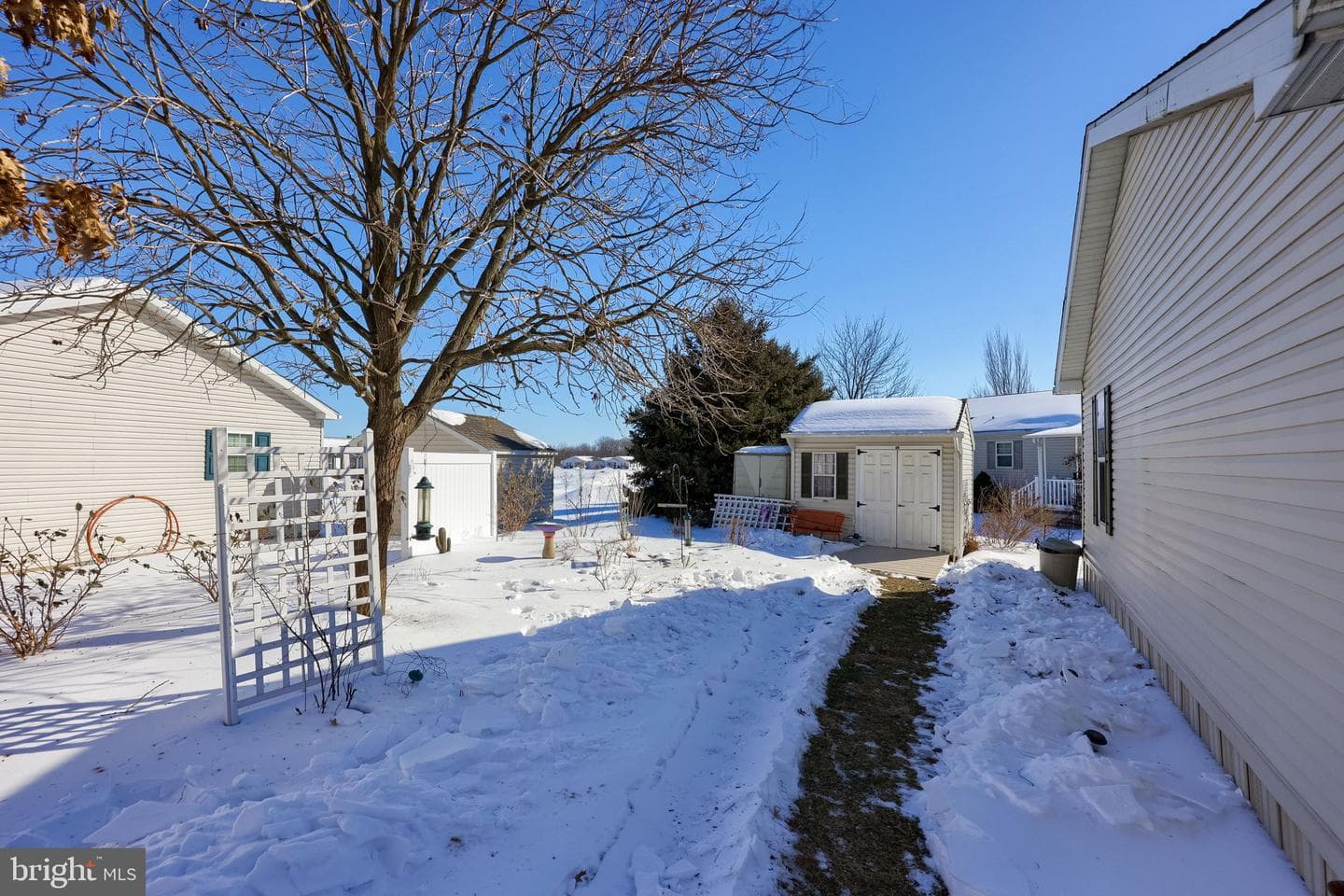 310 Summers Drive photo 28