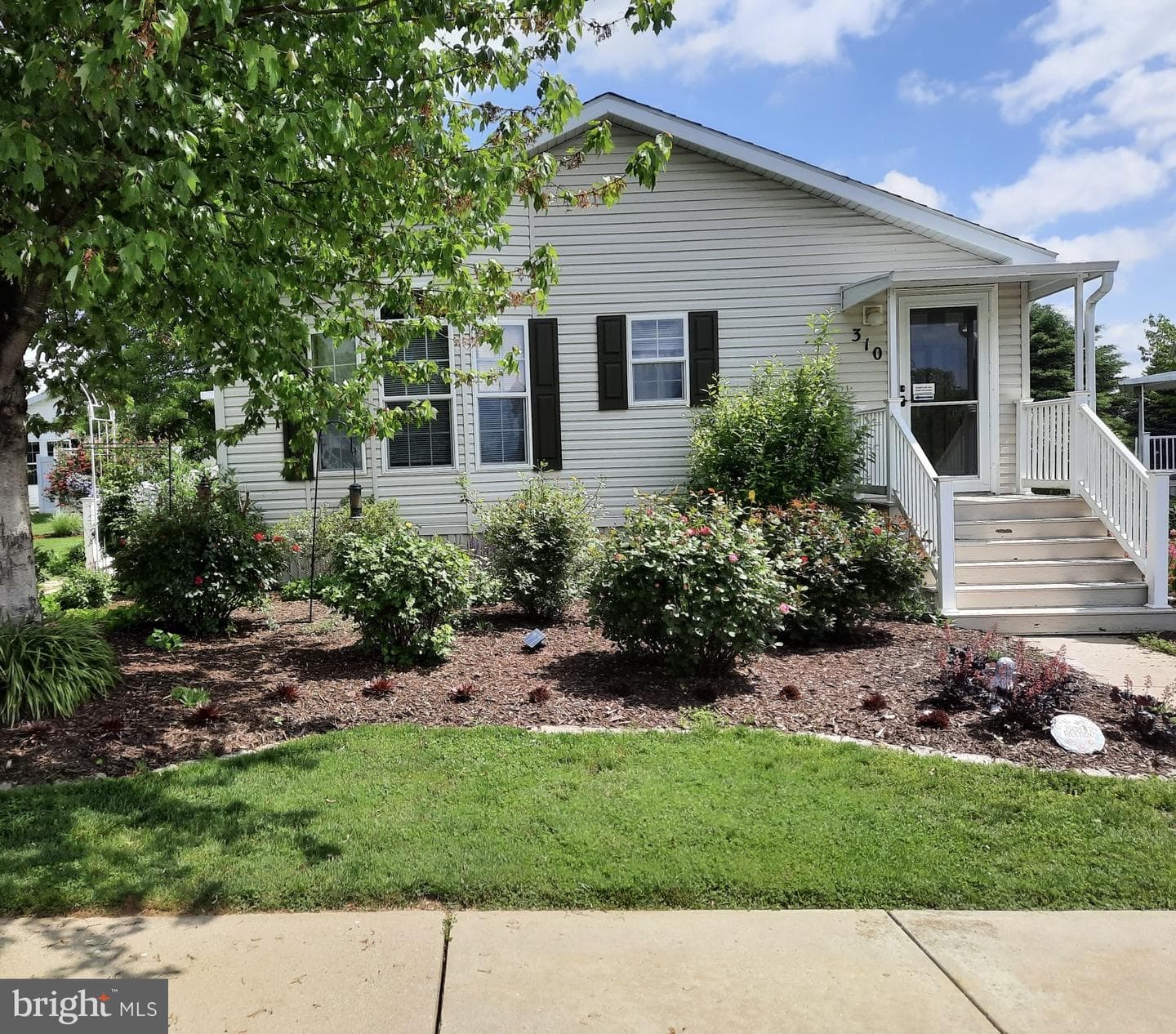 310 Summers Drive photo 34