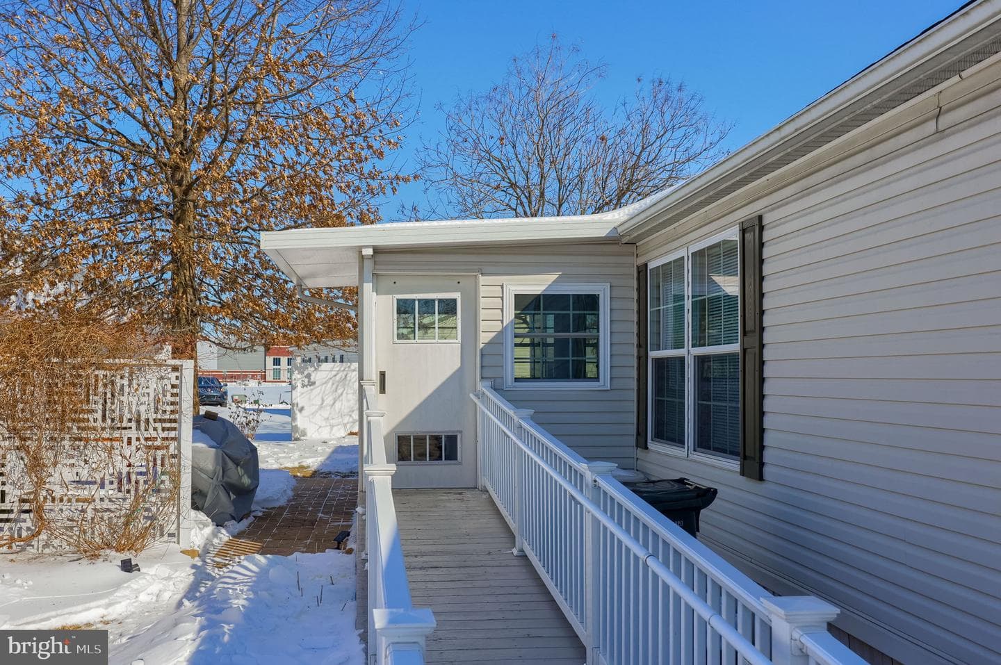 310 Summers Drive photo 4