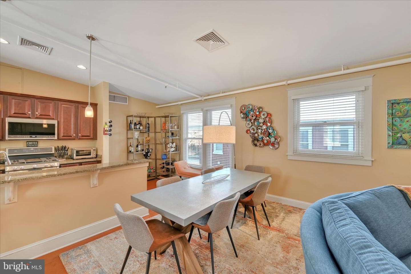 145 E King Street #401 photo 9