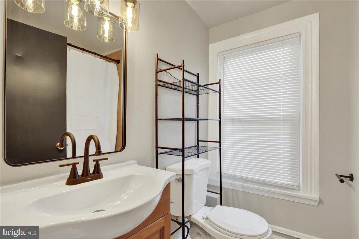 623 Bay Street photo 10