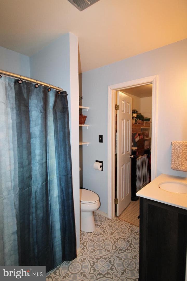 107 Treetops Drive photo 28