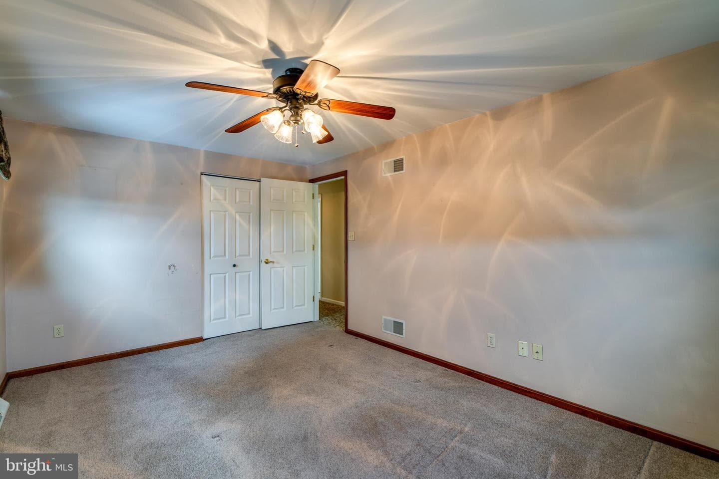 39 Eastbrooke Drive photo 31