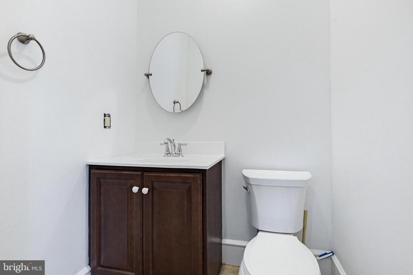544 N Mary Street photo 17