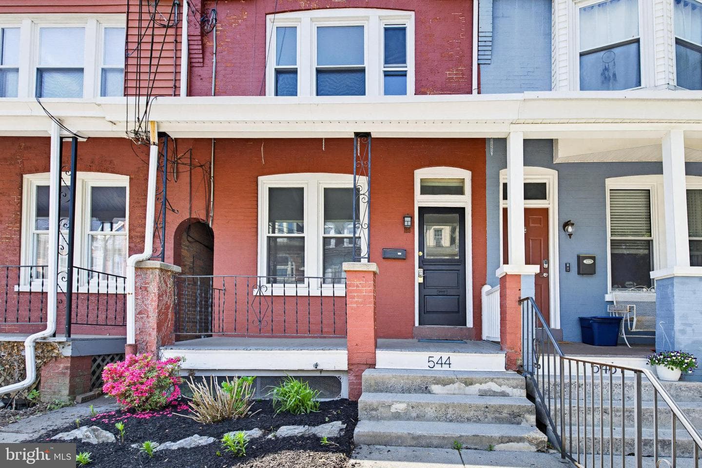 544 N Mary Street photo 2