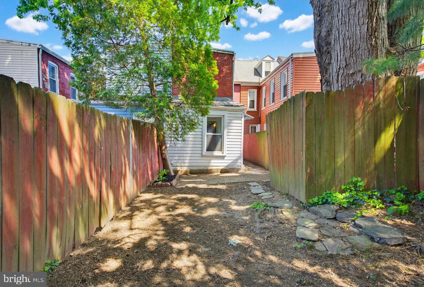 544 N Mary Street photo 45