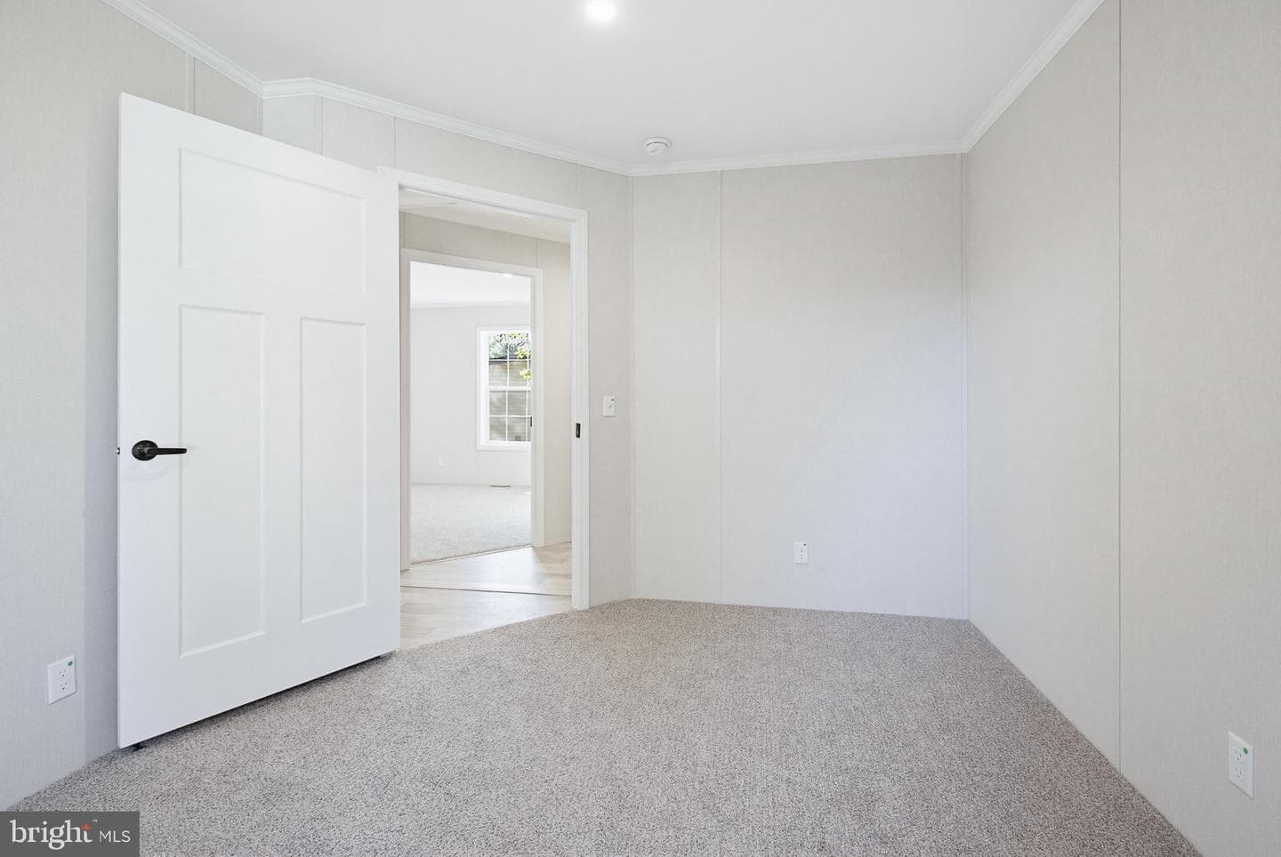 824 Carrie Court photo 26