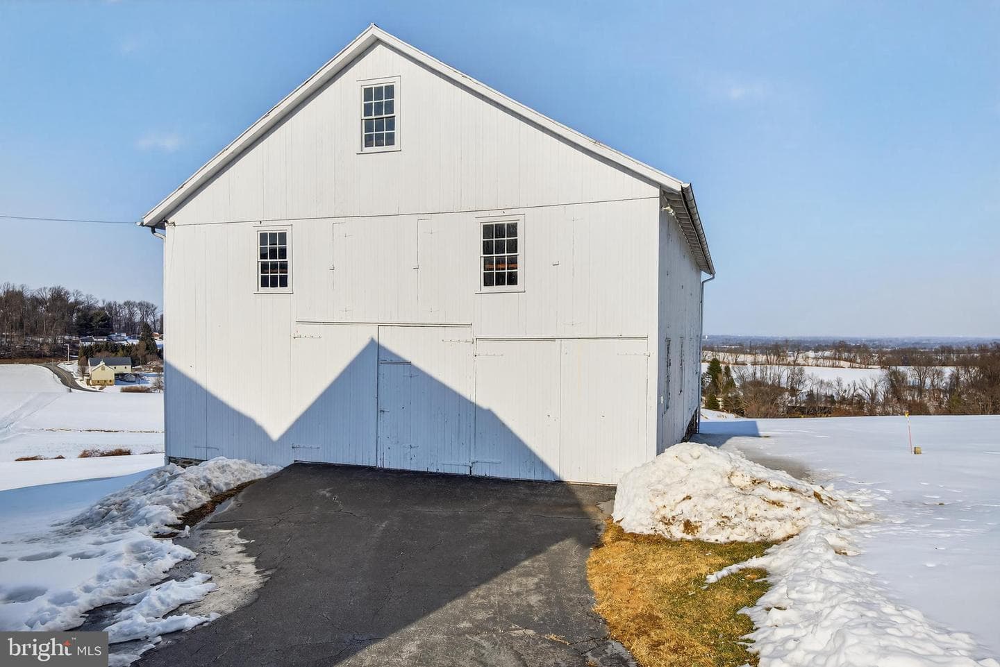 3320 River Road photo 33