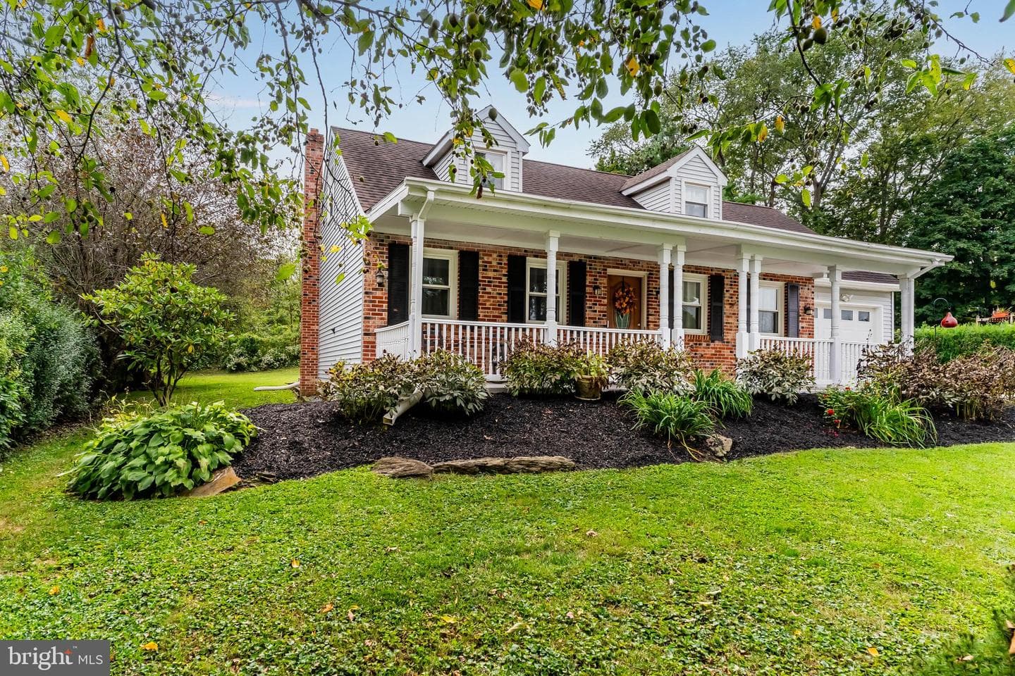 6 Myrtlewood Court photo 2