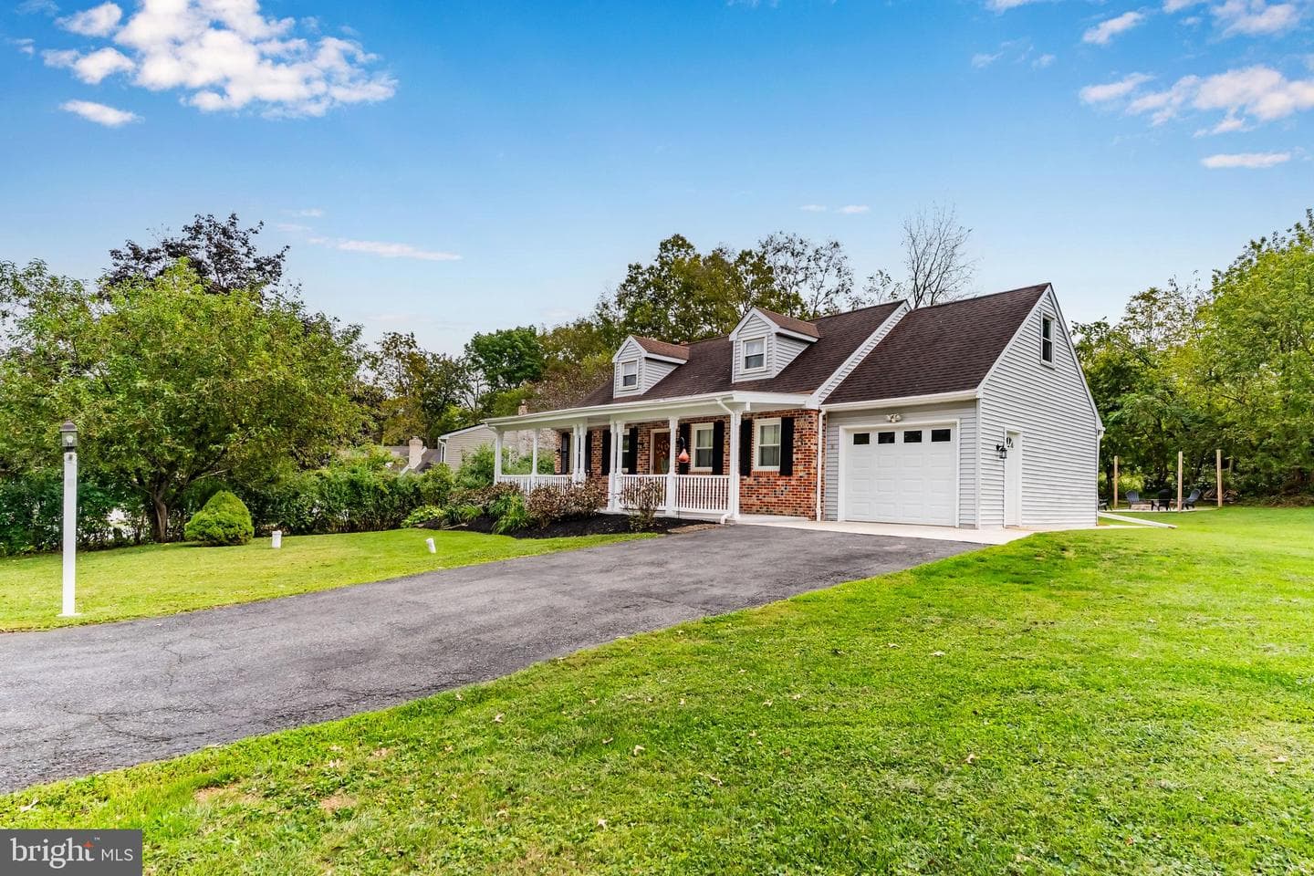 6 Myrtlewood Court photo 3