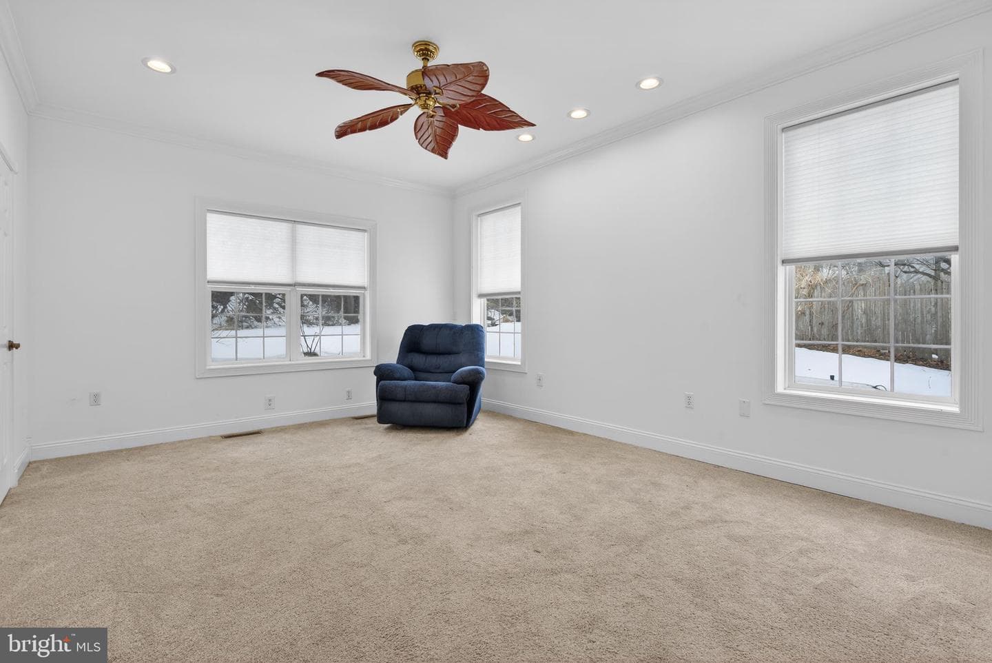 88 Shady Lane photo 21