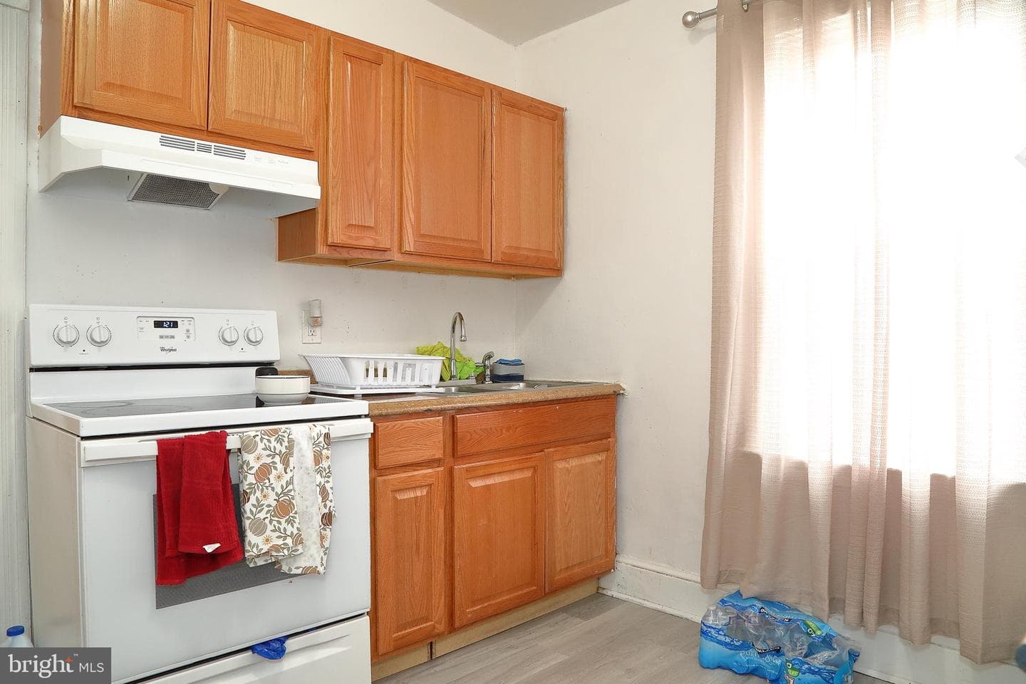 464 S Ann Street photo 6