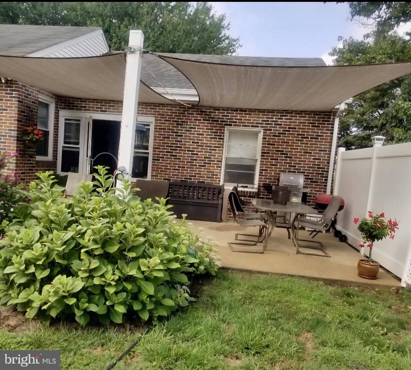 323 Millersville Road photo 12