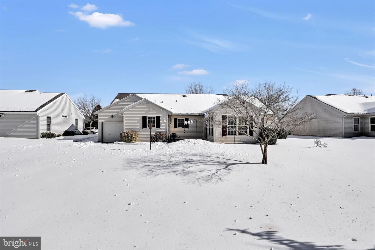 820 Cambridge Drive photo 32