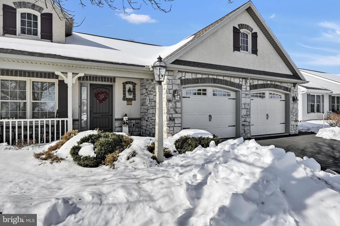 820 Cambridge Drive photo 6