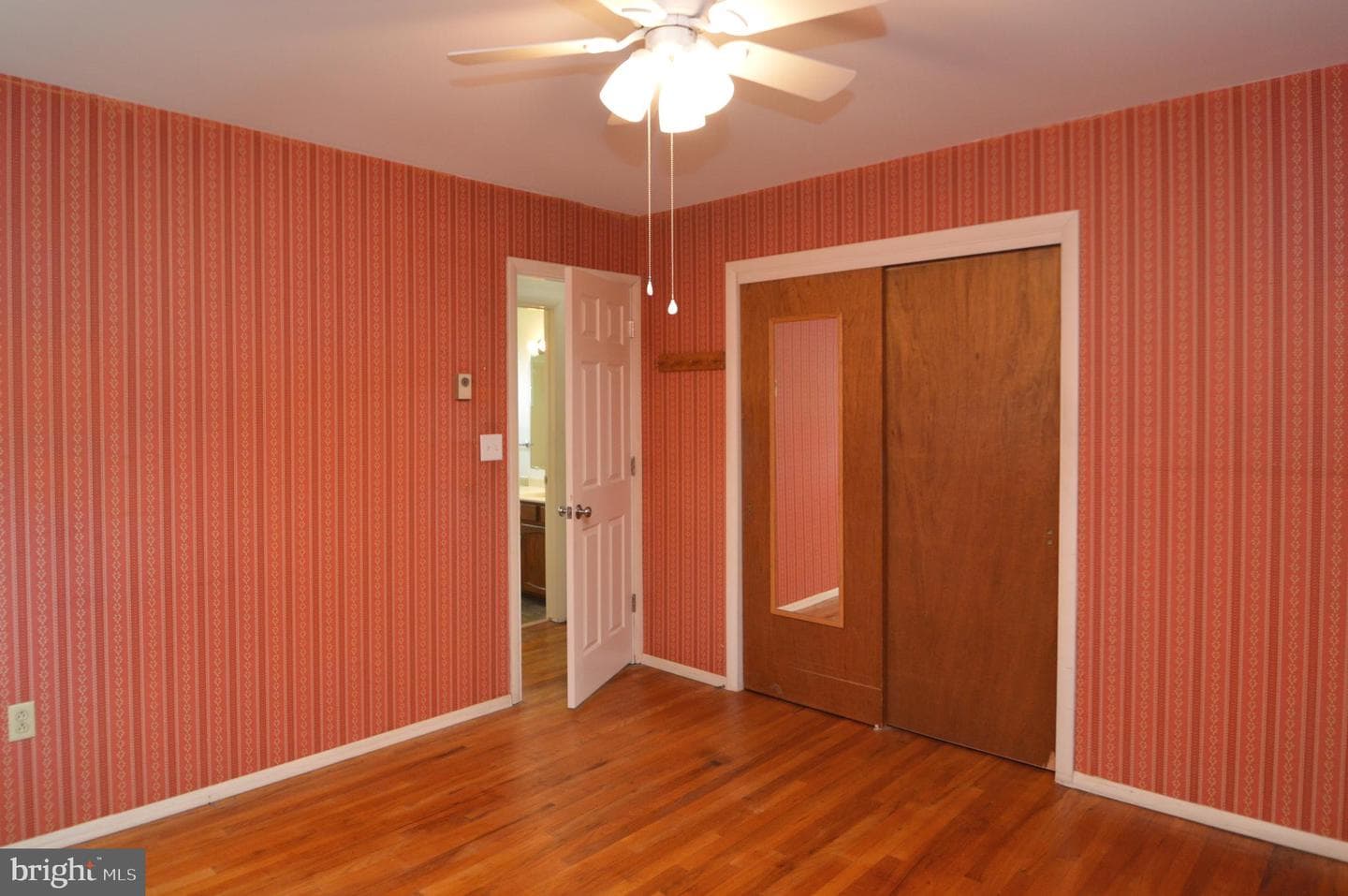 401 Lemon Street photo 22
