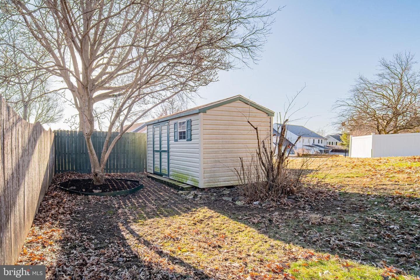 250 Huntington Drive photo 28