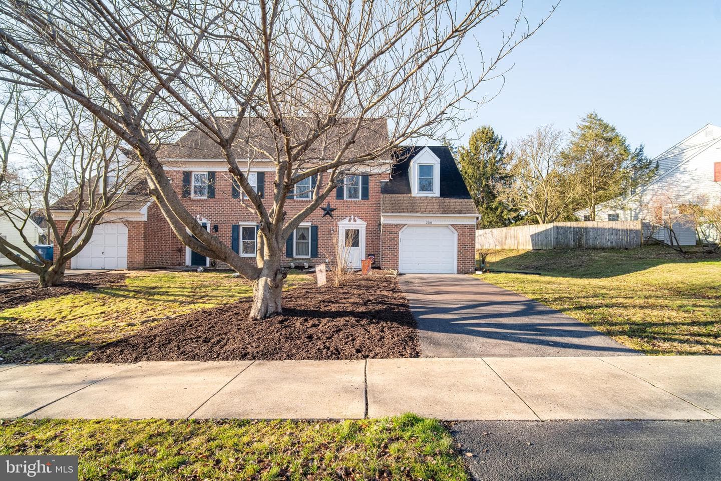 250 Huntington Drive photo 30