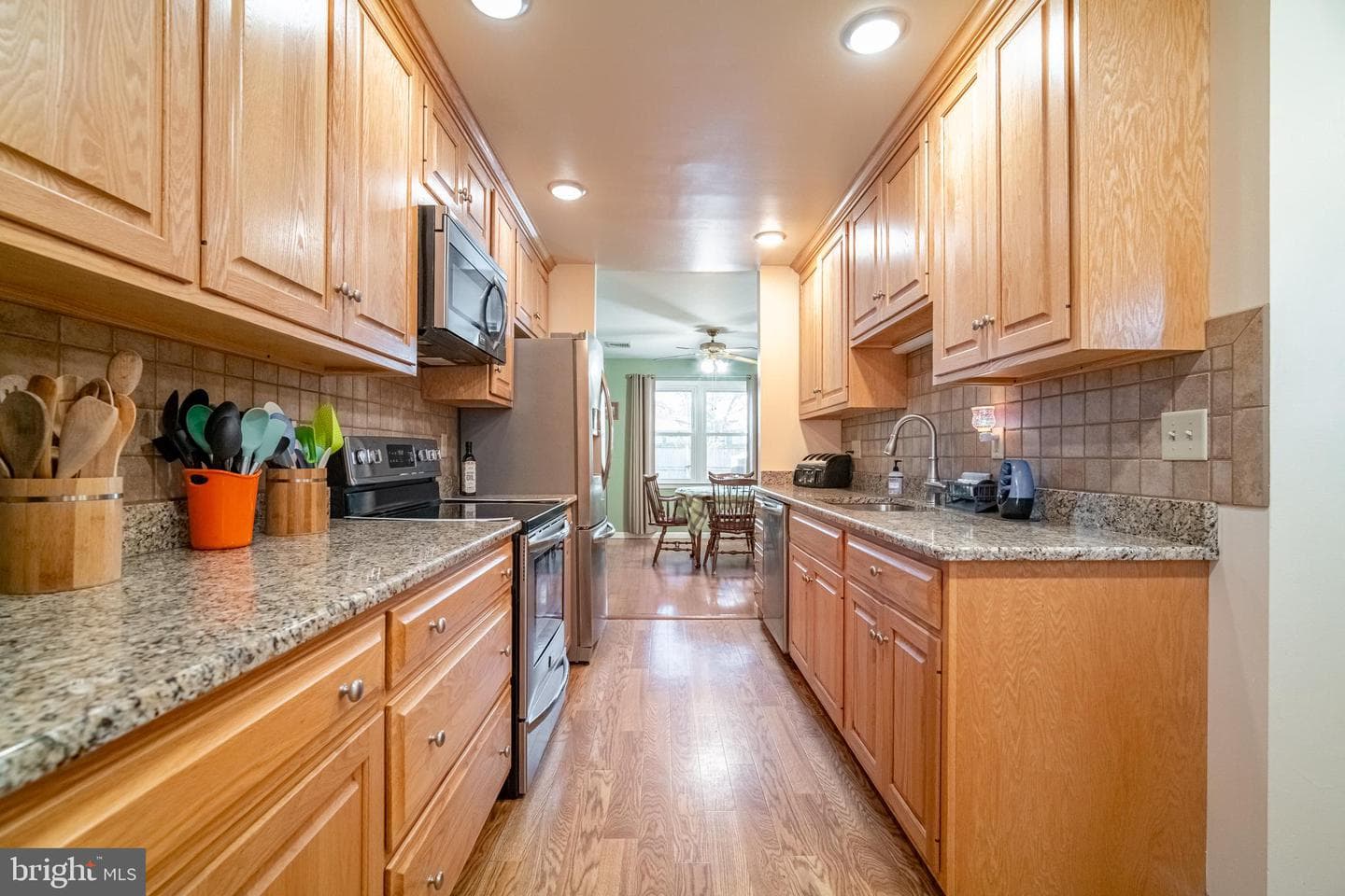 250 Huntington Drive photo 4