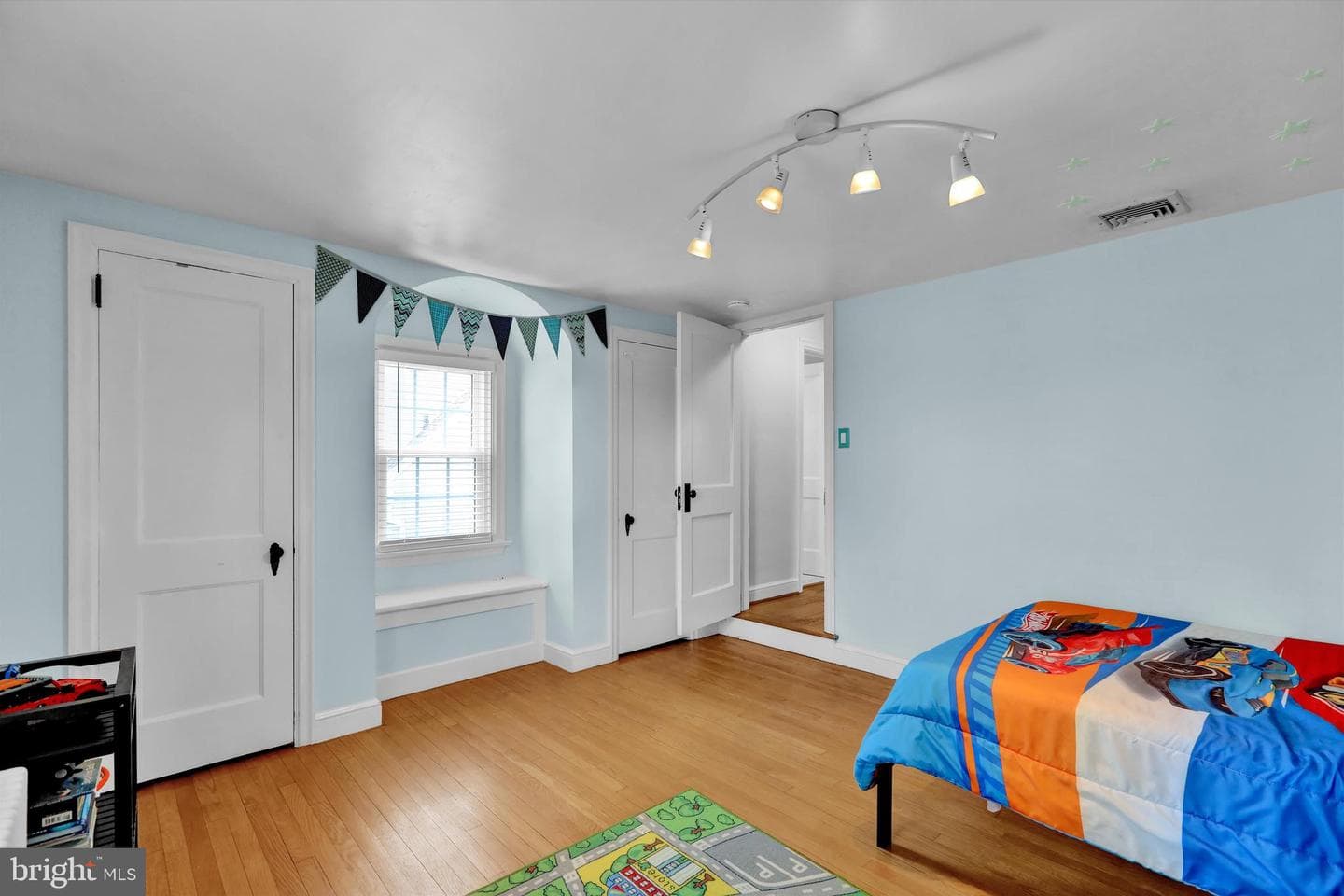 521 Pleasure Road photo 18