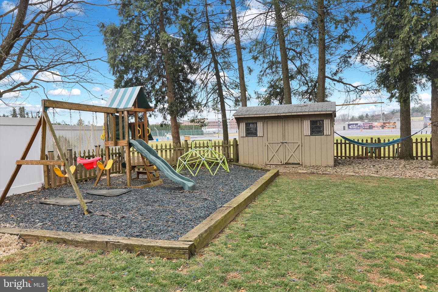 521 Pleasure Road photo 30
