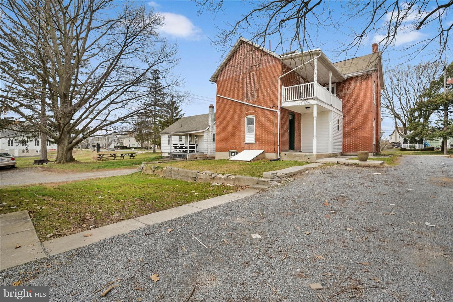 2132 Main Street photo 44