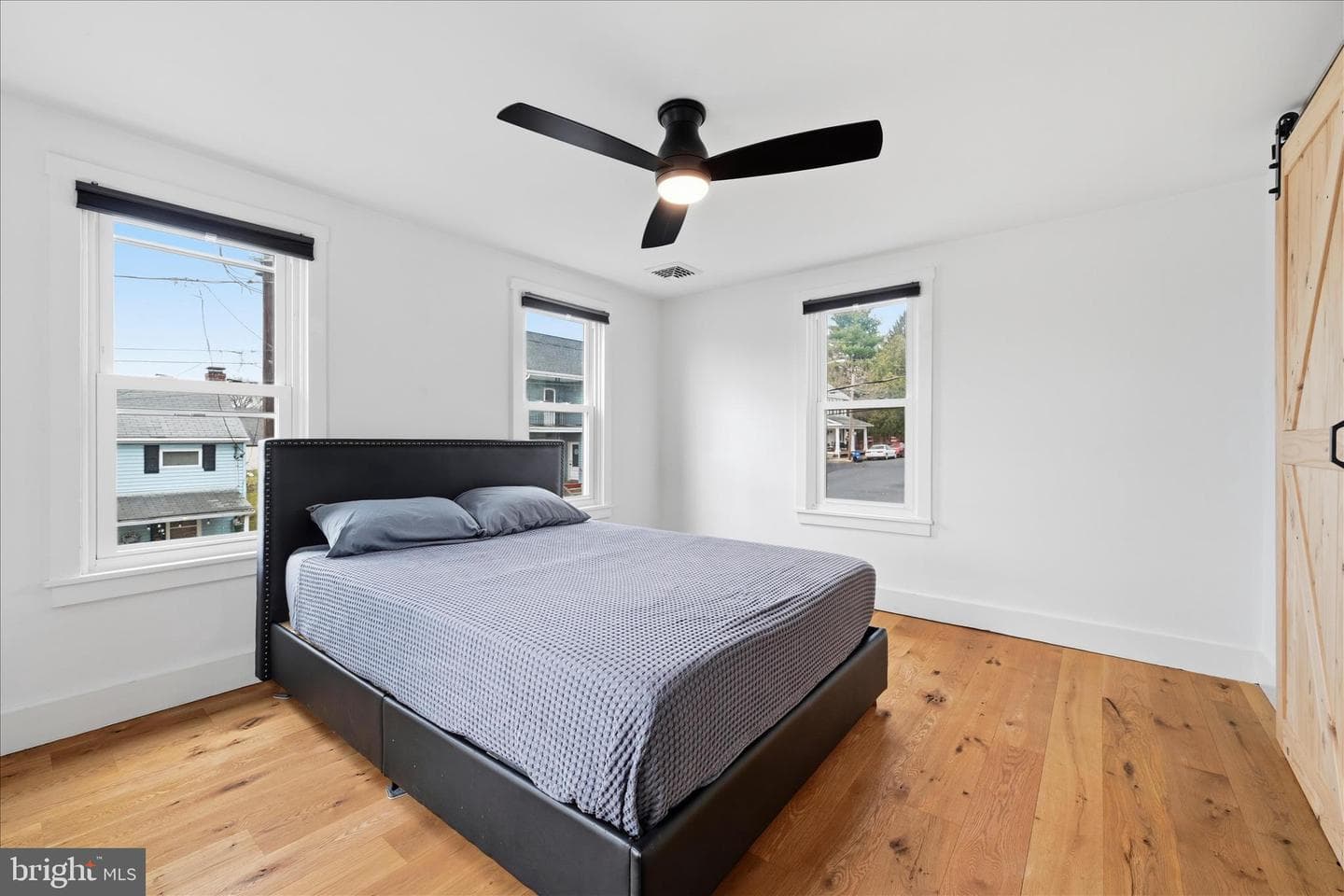 345 N Hanover Street photo 18