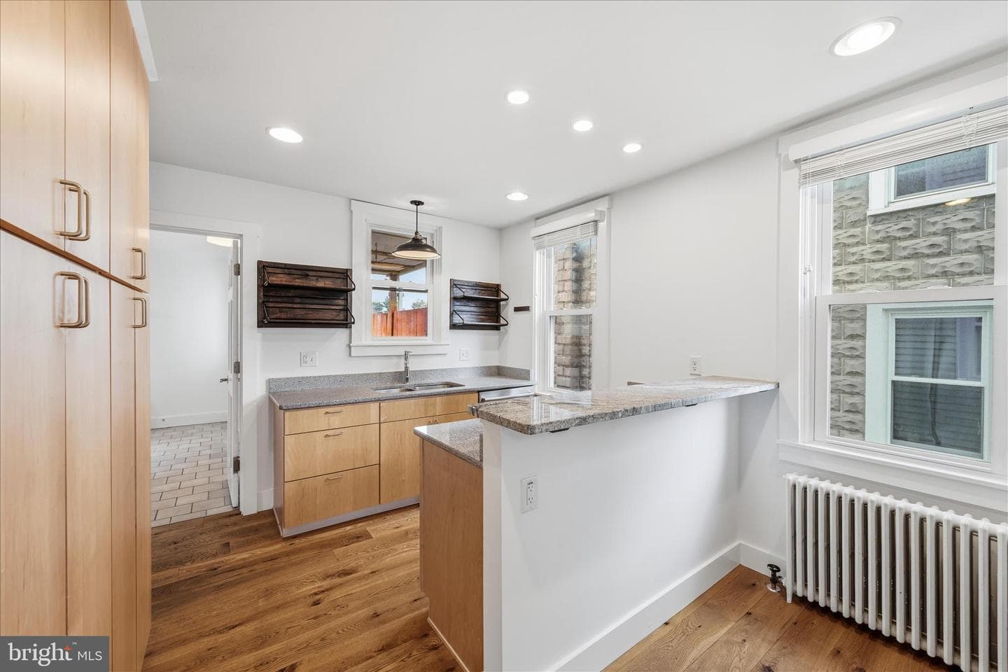 345 N Hanover Street photo 9