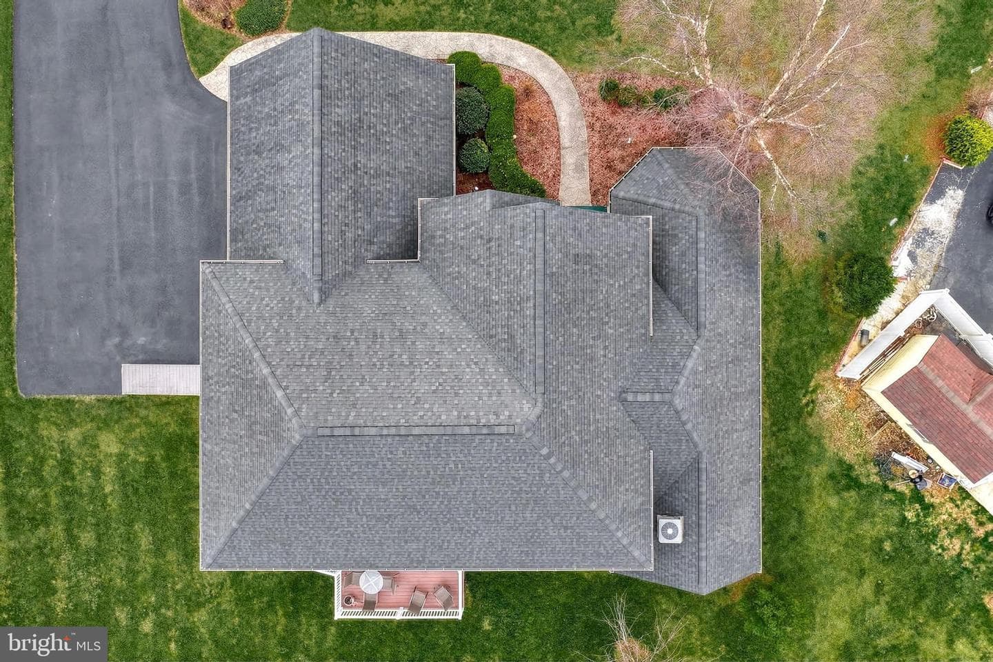395 Ecker Drive photo 89