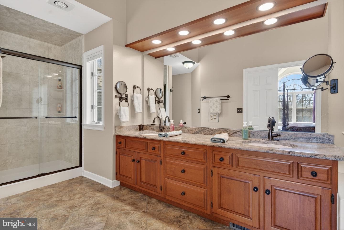 820 Paddington Drive photo 36