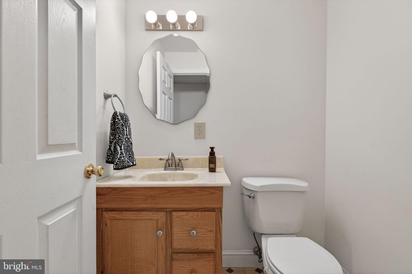 820 Paddington Drive photo 56