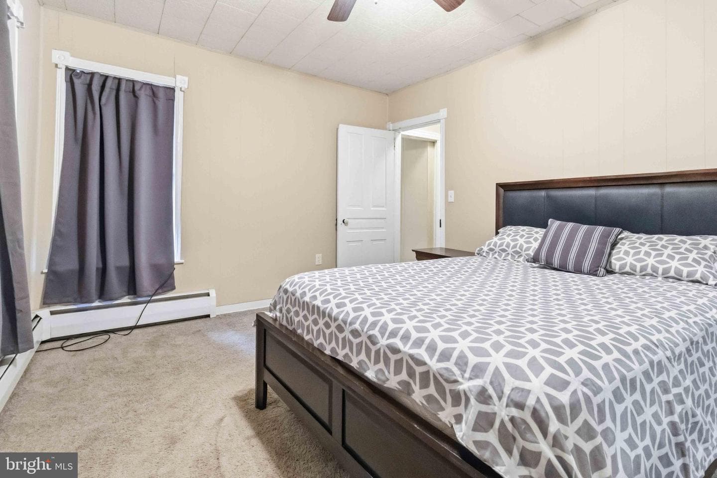 130 Church Avenue photo 18