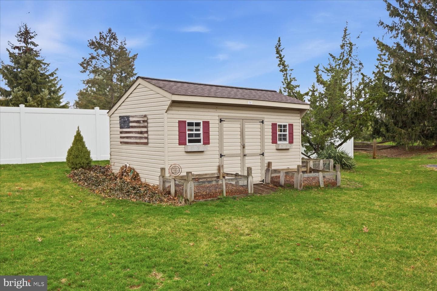 1829 Krystle Drive photo 34