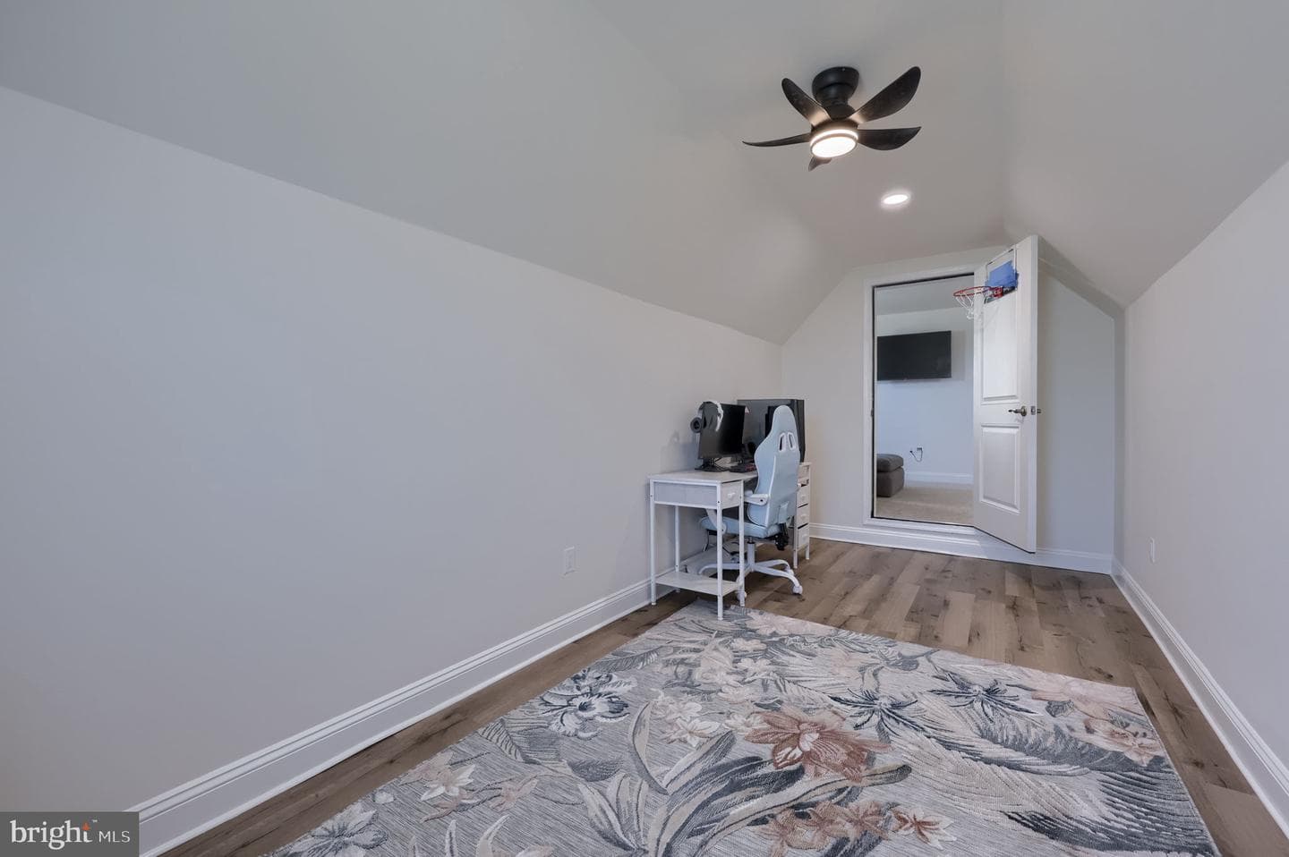 211 Bellaride Lane photo 33