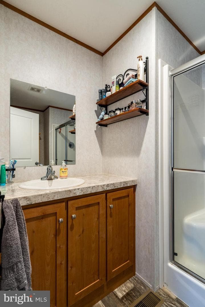 315 Sproul Road photo 25