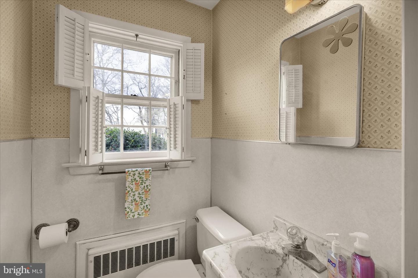 1025 Helen Avenue photo 15