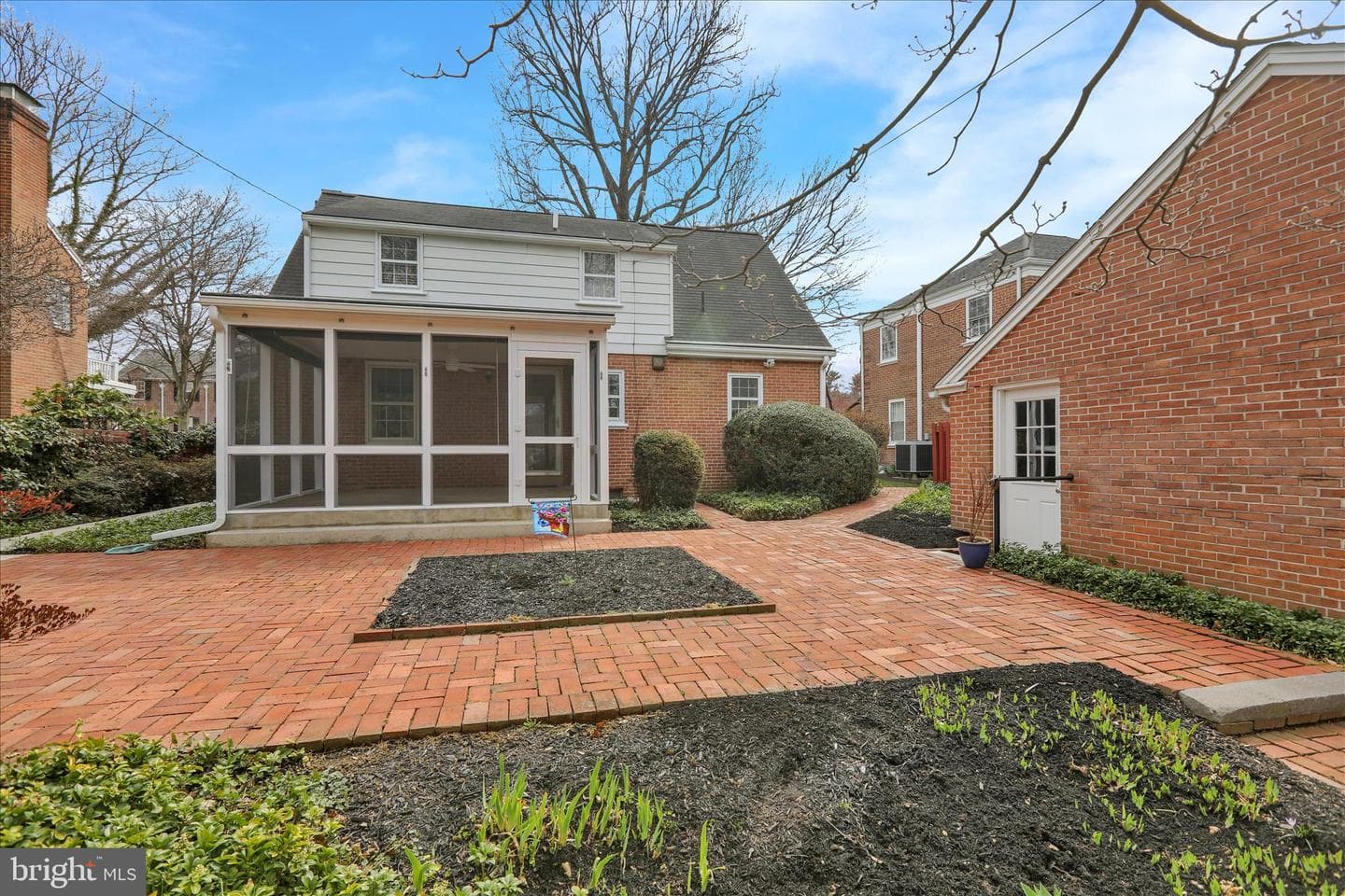 1025 Helen Avenue photo 32