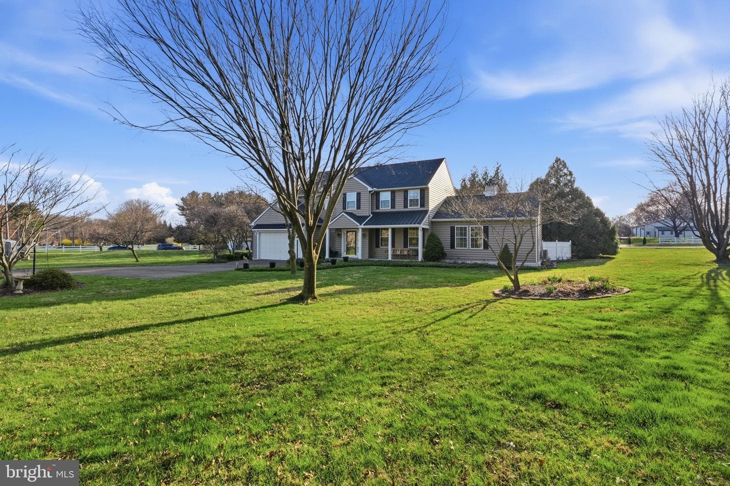 94 Green Lane photo 4
