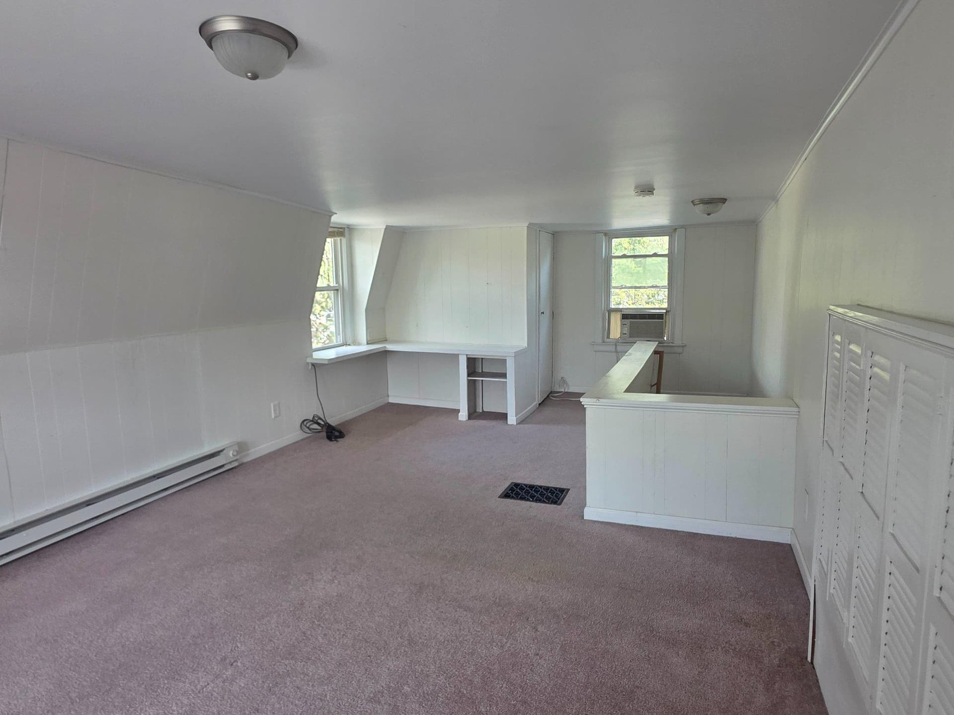 55 S Hazel photo 32