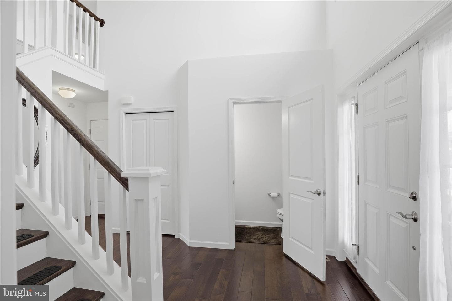 446 Lancer Drive photo 10