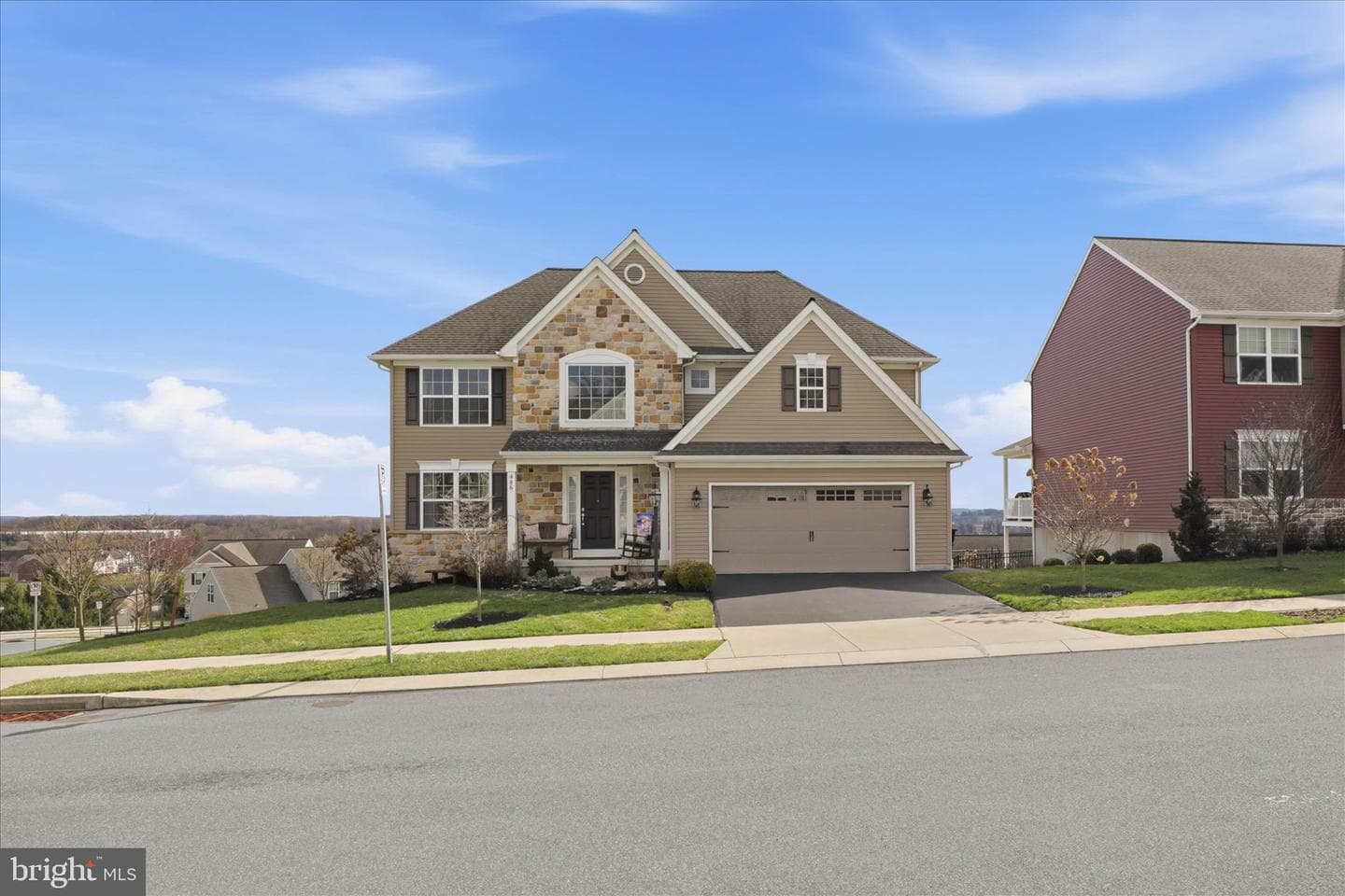 446 Lancer Drive photo 2
