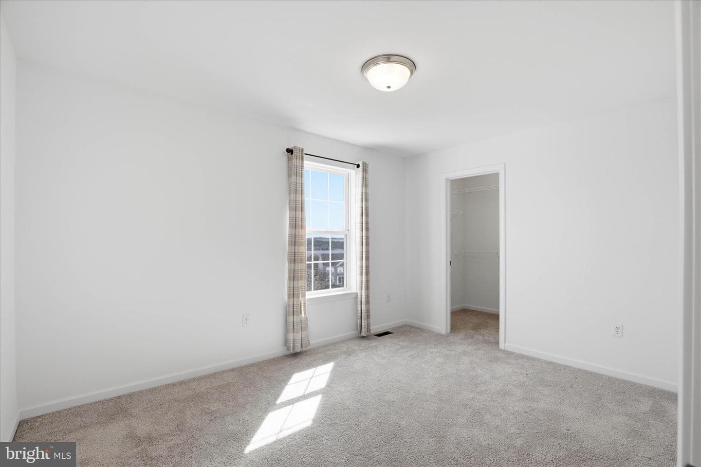 446 Lancer Drive photo 36